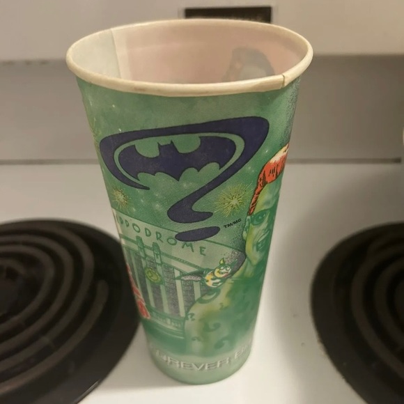 Rare Vintage 1995 McDonalds Batman Forever Paper Cups Two Face Riddler - Picture 4 of 4